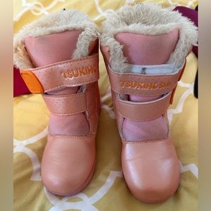VGUC girls’ Tsukihoshi “Teddy” winter boots. US 11/EU 29